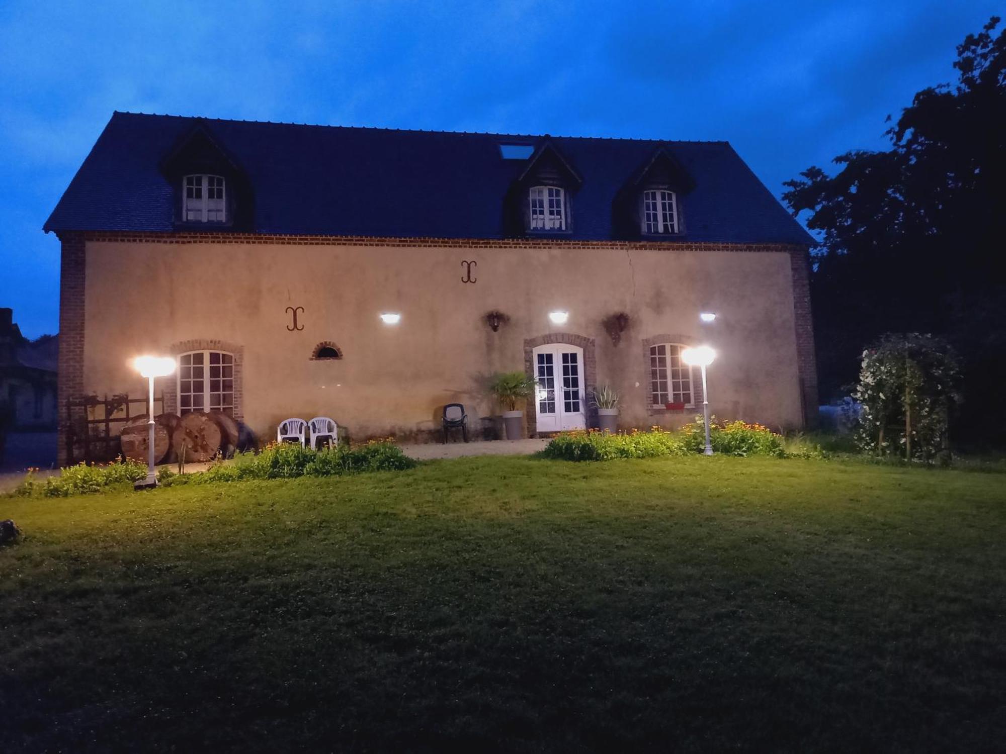 Gite Des Etangs De Beaulieu Le Plessis-Dorin Exterior photo